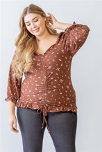 Load image into Gallery viewer, Plus Floral Print Ruched Ruffle Detail Smocked Back Top

