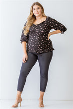 Load image into Gallery viewer, Plus Floral Print Ruched Ruffle Detail Smocked Back Top

