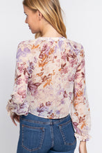 Load image into Gallery viewer, Front Tie Detail Print Woven Blouse
