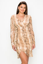 Load image into Gallery viewer, Shirring Animal Print Dress
