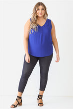 Load image into Gallery viewer, Plus Button Up Detail Sleeveless Top
