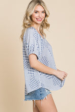 Load image into Gallery viewer, Hounds Tooth And Check Plaid Top
