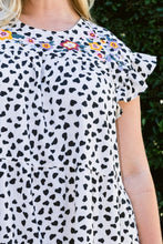 Load image into Gallery viewer, Dizzy Printed Tiered Babydoll Dress
