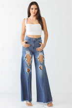 Load image into Gallery viewer, Ivory Textured Self-tie Open Back Sleeveless Crop Top
