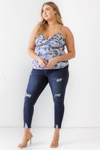 Load image into Gallery viewer, Plus Floral Print Woven Ruffle Sleeveless Back Zipper Tank Top

