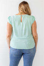 Load image into Gallery viewer, Plus Koshibo Textured Cap Sleeve Top
