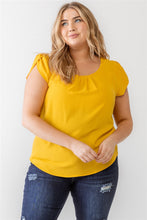 Load image into Gallery viewer, Plus Koshibo Textured Cap Sleeve Top
