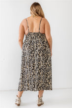 Load image into Gallery viewer, Plus Floral Smocked Waist Sleeveless Midi Dress
