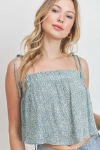 Load image into Gallery viewer, Floral print elastic opening tie strap crop top

