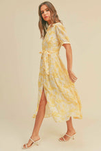 Load image into Gallery viewer, Button closure waist belt puff sleeve dress
