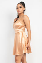 Load image into Gallery viewer, Crisscross A-line Cinched Skater Dress
