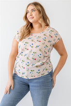 Load image into Gallery viewer, Plus Flower Print Ruched Top
