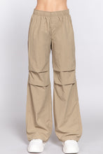 Load image into Gallery viewer, Waist Elastic Parachute Pants
