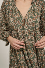 Load image into Gallery viewer, A Floral Print, Midi Dress
