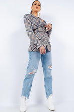Load image into Gallery viewer, Oversized Blazer With Belt
