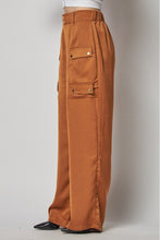 Load image into Gallery viewer, Satin Cargo Pocket Wide Leg Pants
