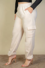Load image into Gallery viewer, Plus Size Side Pocket Drawstring Waist Sweatpants
