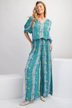 Load image into Gallery viewer, Floral Print Gauze Palazzo Pants
