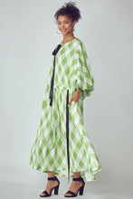 Load image into Gallery viewer, Balloon Sleeves Very Over Fit Pocketed Dress
