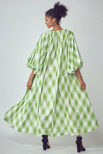 Load image into Gallery viewer, Balloon Sleeves Very Over Fit Pocketed Dress
